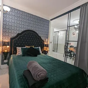Apartament Bialy Apartament Jelitkowo 2-4 Osoby, Gdańsk